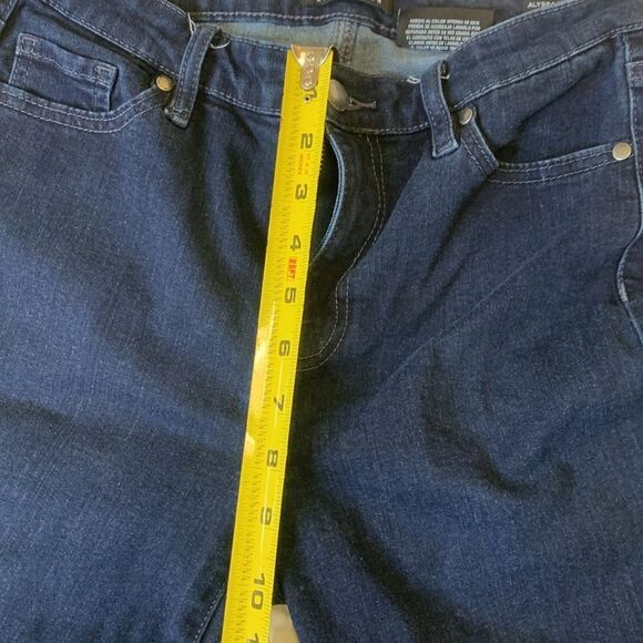 Buffalo David Bitton Women's ALYSSA, Navy Straight Leg Jeans, size 4 - Picture 12 of 13